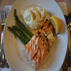 Salmon with Sun Dried Tomato Butter
